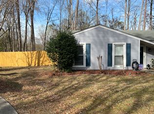 6404 Pineburr Ct, Charlotte, NC 28211