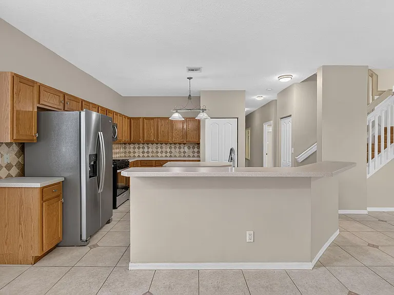 6775 SW 195th Ave — Photo 12