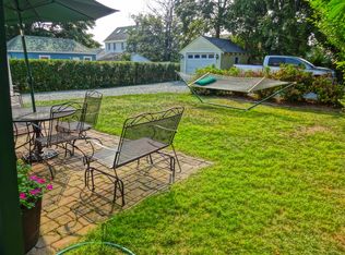 35 Annandale Rd, Newport, RI 02840