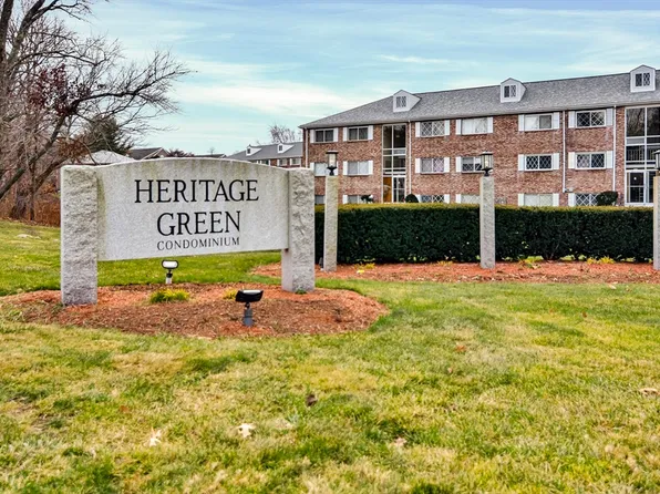 66 Fernview Ave APT 9, North Andover, MA 01845