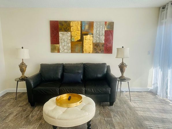 410 W 7th St APT 229