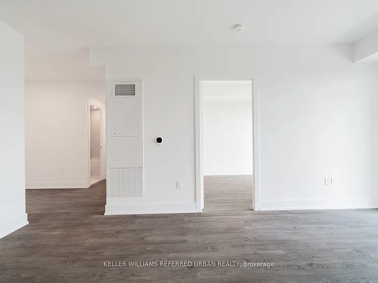 858 Dupont St #702 — Photo 18