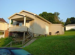 2520 Oak Ave, Altoona, PA 16601