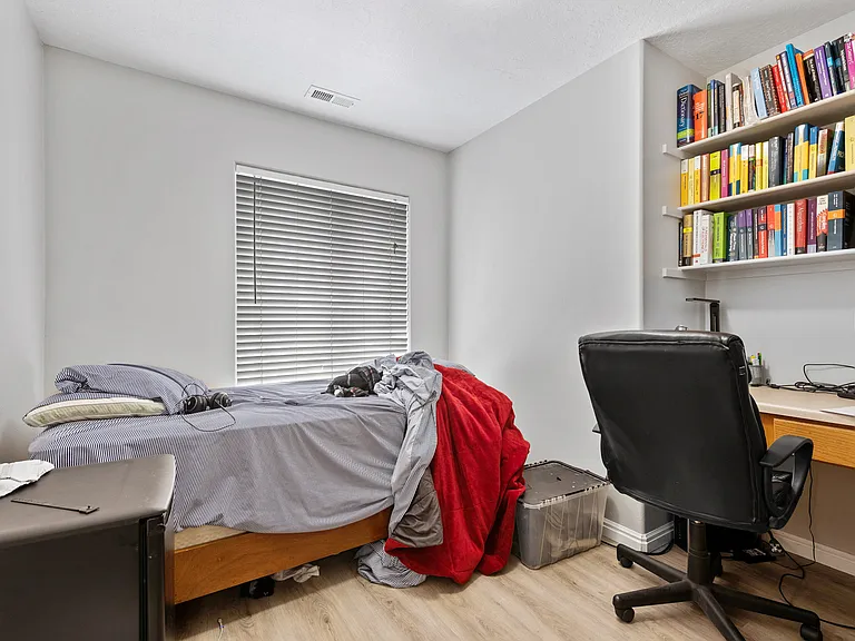 543 N University Ave #307 — Photo 8
