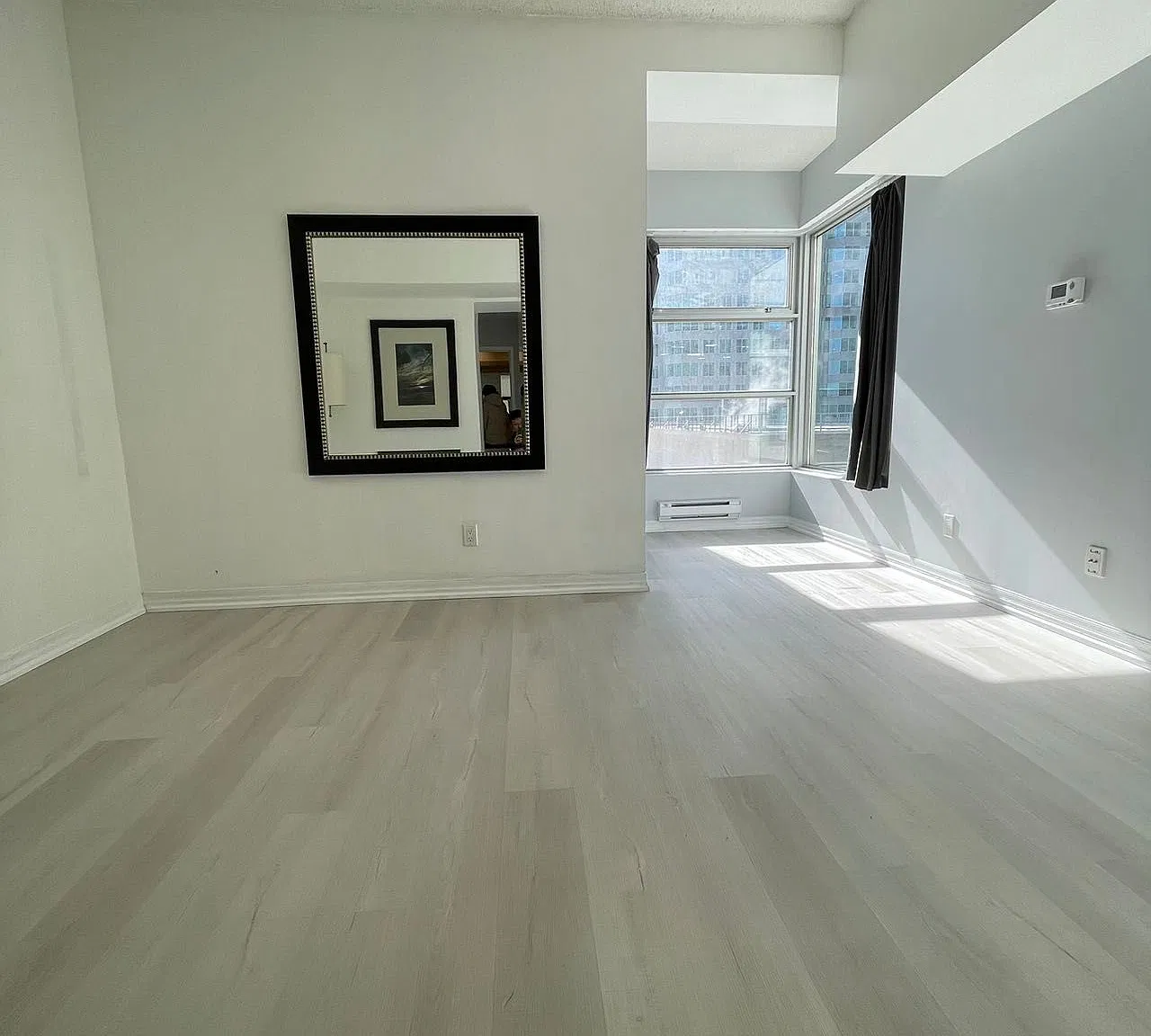 Studio, $2,040 — Photo 1