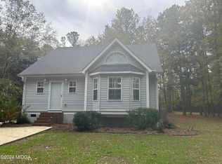 8220 Zebulon Rd, Macon, GA 31220