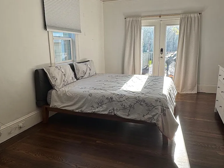1345 Cabrillo Ave — Photo 14