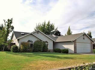 2503 S Highlands Blvd, West Richland, WA