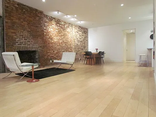 Rented by Landmark Real Estate | media 7