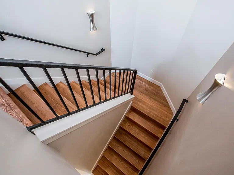 761 Aspen Grove St — Photo 20