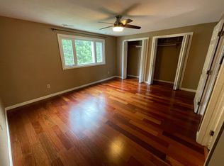 58 Oak Ridge Dr #58, Windsor Locks, CT 06096