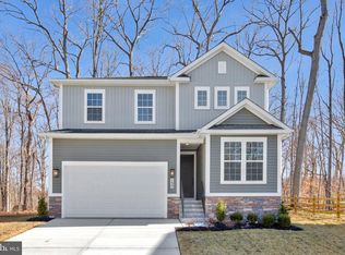 135 Catalpa Dr, North East, MD
