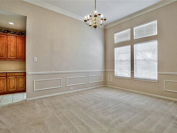 5th image of 1205 Skylar Dr