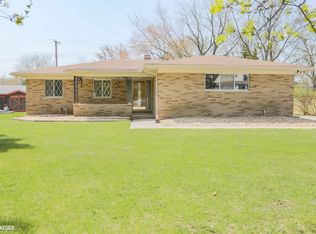 2428 Irma St, Warren, MI 48092