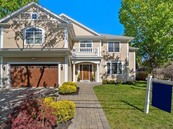 30 Morseland Ave, Newton, MA 02459