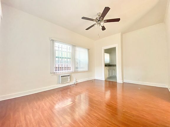 4th image of 563 N Heliotrope Dr APT 206