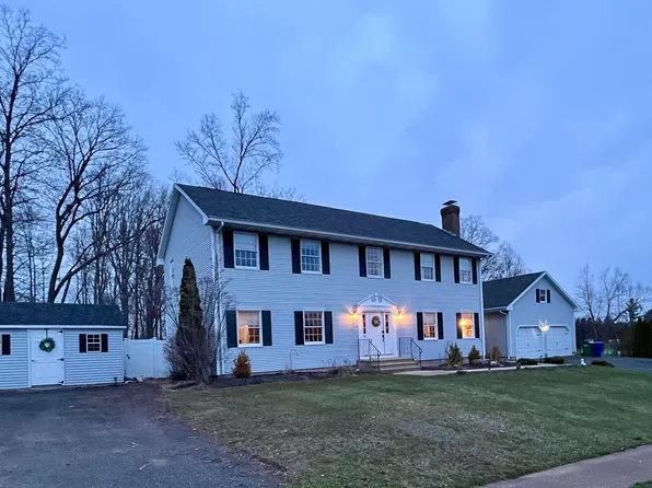 36 McGrath Drive, Middletown, CT 06457