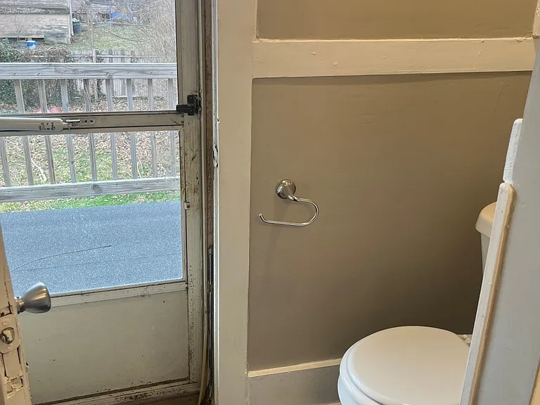 825 Smith Ave NW — Photo 25
