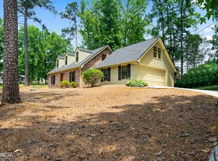 104 Lake Somerset Dr NW, Marietta, GA