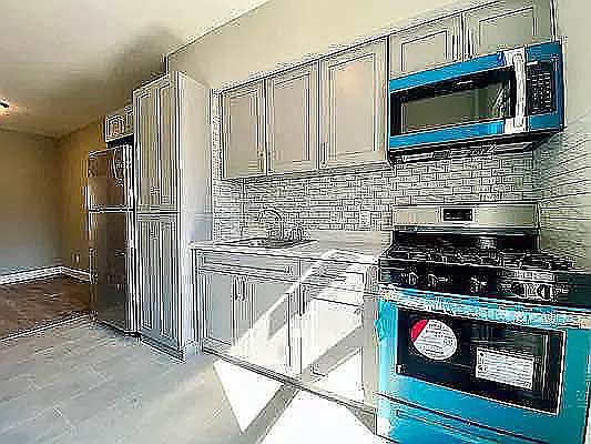 1st image of 2024 Bergen St #2P