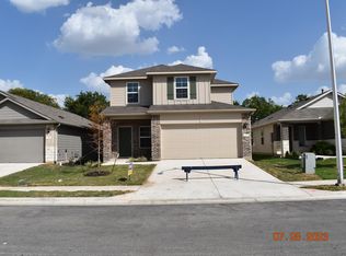 135 Harvest Creek Dr, Uhland, TX 78640