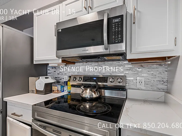 300 Yacht Club Dr #15 — Photo 14