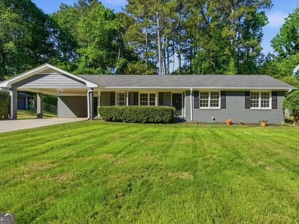 395 Ben Ave SW, Lilburn, GA 30047