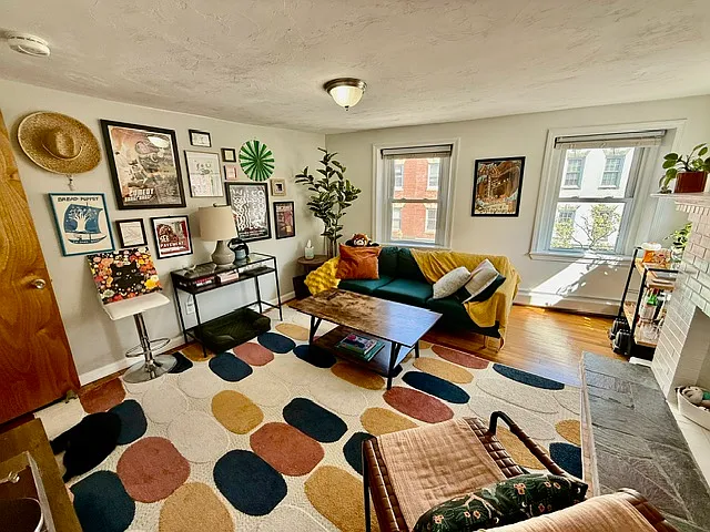 Building Photo - 356 Hanover St #3