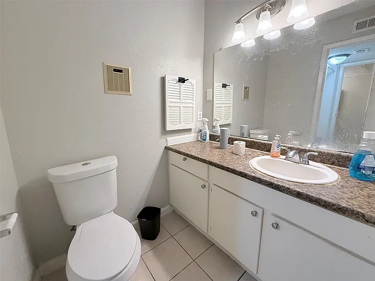 10110 Forum West Dr #333 — Photo 9