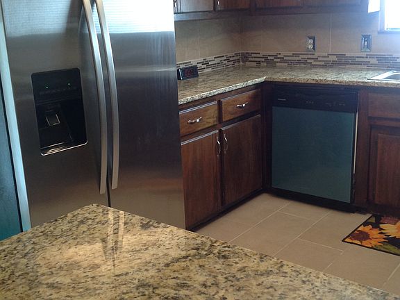 New granite and appliances