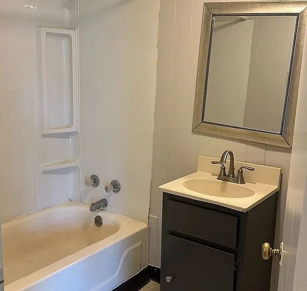 150 Pinecrest St — Photo 5