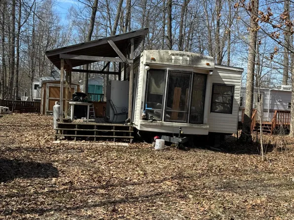 3 Canterbury Town, Aitkin, MN 56431