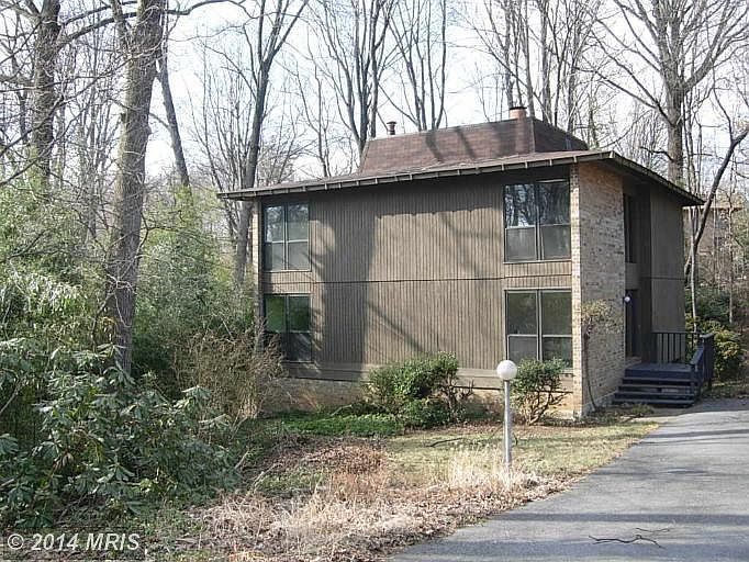 2nd image of 5 Delford Ave