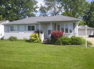 1940 Meister Rd, Lorain, OH 44052