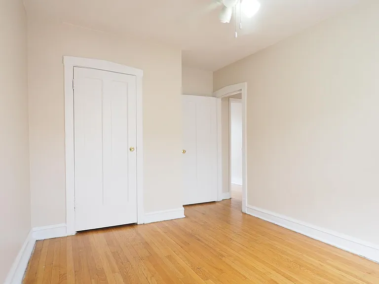 5030 N Springfield Ave #3 — Photo 8
