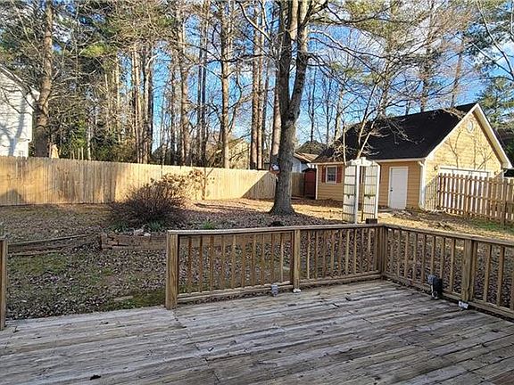4th image of 2272 Condor Dr