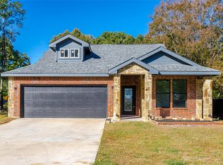 146 Bluebonnet Dr, Gun Barrel City, TX 75156