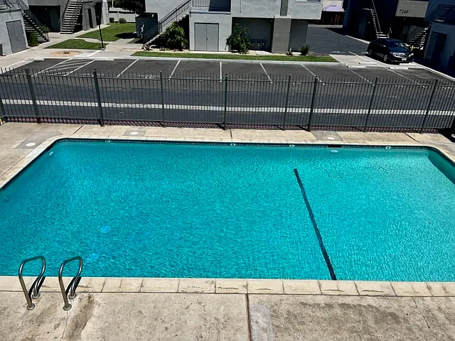 Candlewood Apartments — Photo 7