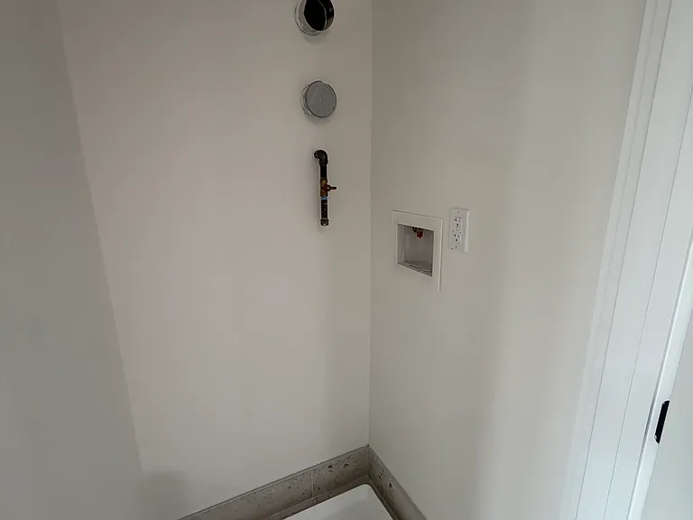 40 Lembeck Ave #202 — Photo 5