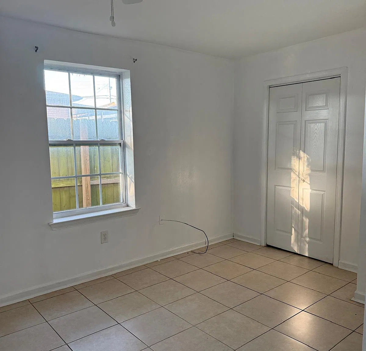 3 bed, 1220 sqft, $1,600 — Photo 4