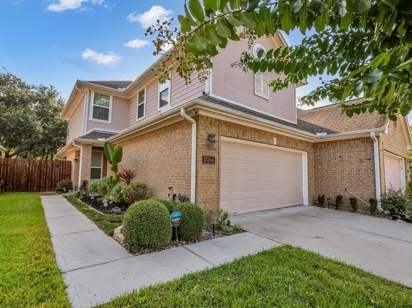 17234 Hartridge Dr, Houston, TX 77090
