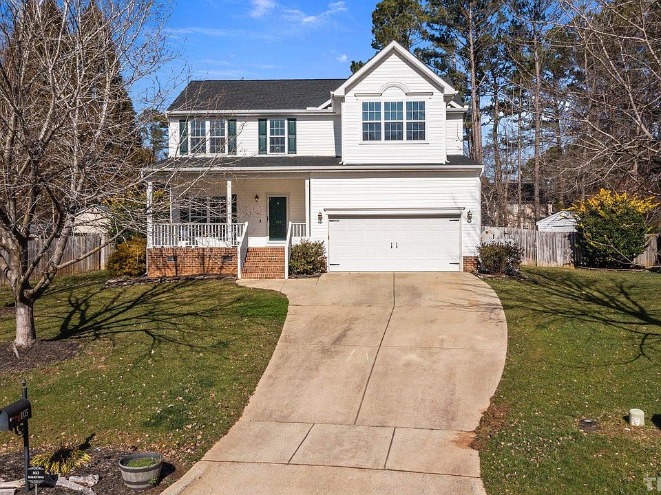 1st image of 105 Greene Hill Ct