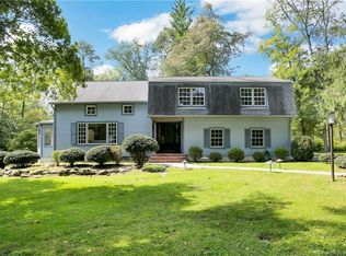 46 Briar Brae Rd, Stamford, CT 06903