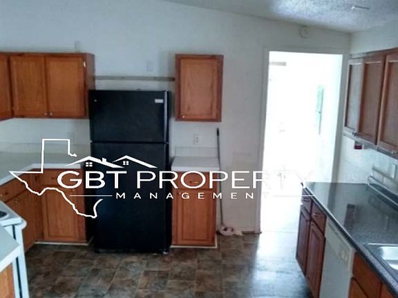 3rd image of 715 N Nussbaum St #713