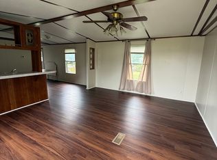 607 Sand Ln, Pelzer, SC 29669