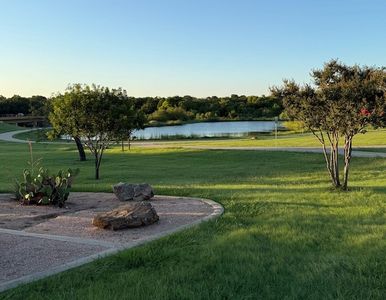 1610 Crooked Creek Dr, Carrollton, TX, 75007