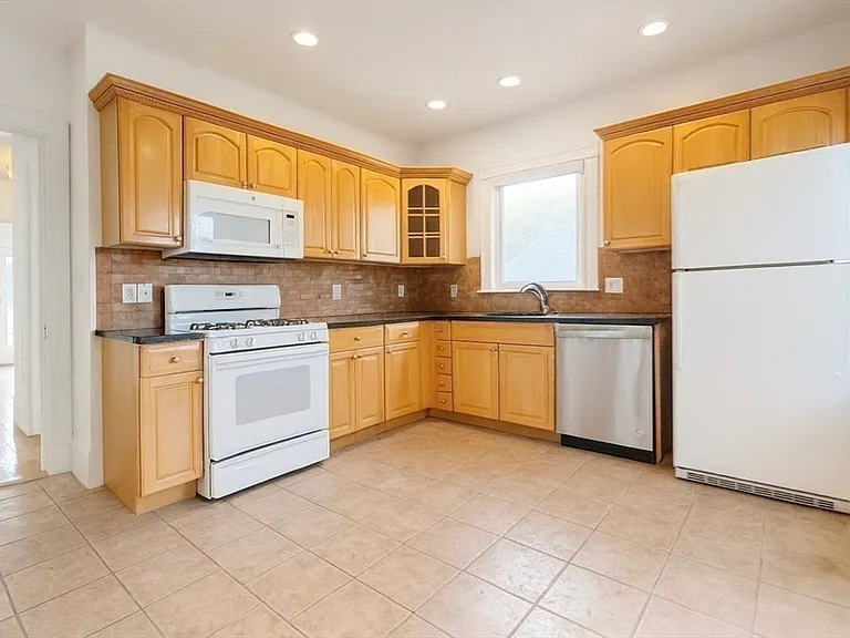 145 Lagrange St #2 — Photo 3