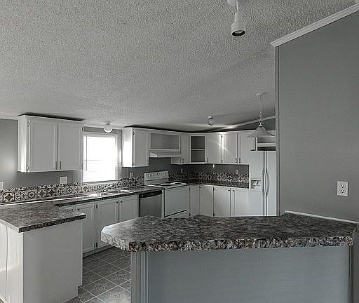 Bar facing Living room