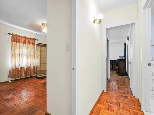 6 Fordham Hill Oval image 20 of 25