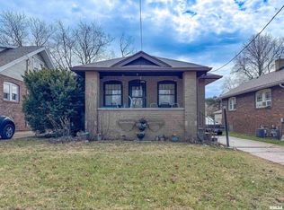 810 W Hanssler Pl, Peoria, IL